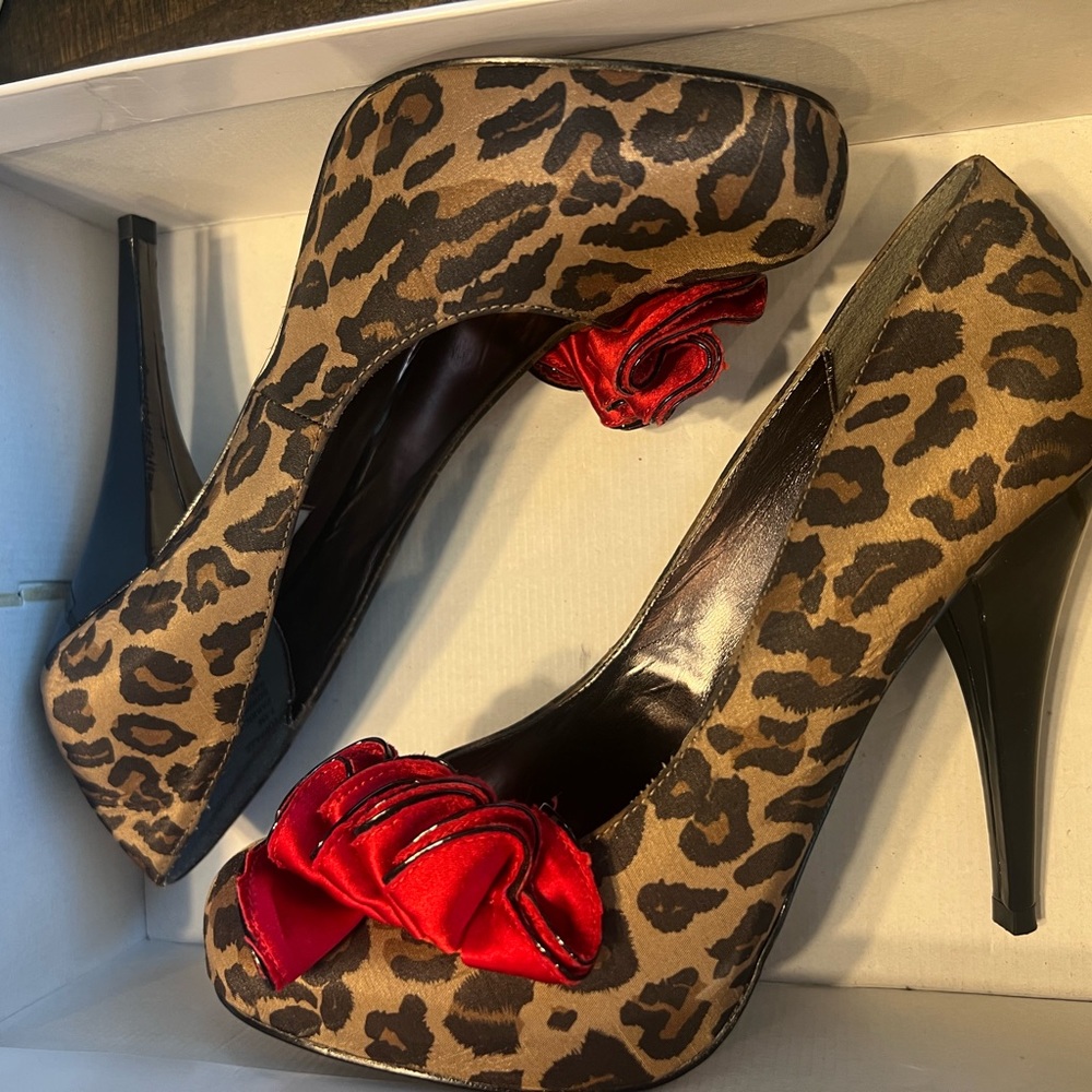 Steve Madden heels